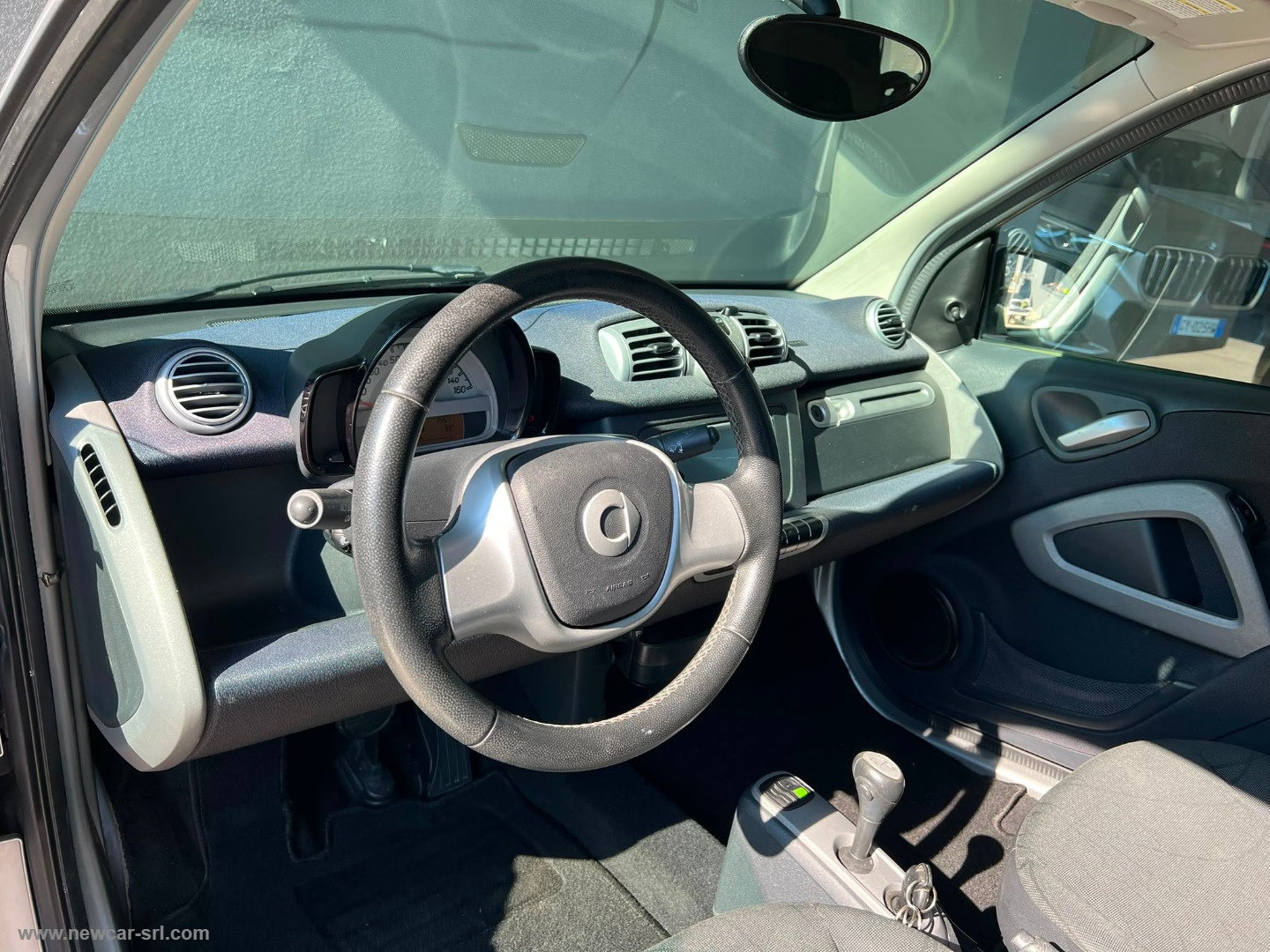 fortwo 1000 52 kW MHD coupé pulse - immagine 12