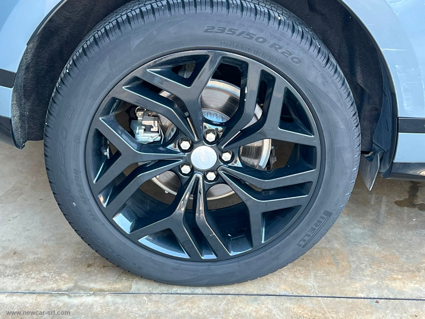 RR Evoque 2.0D I4 163 CV AWD Auto R-D.SE - immagine 12