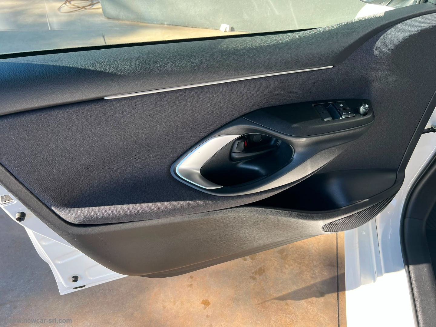 Yaris 1.5 Hybrid 5p. Business - immagine 12