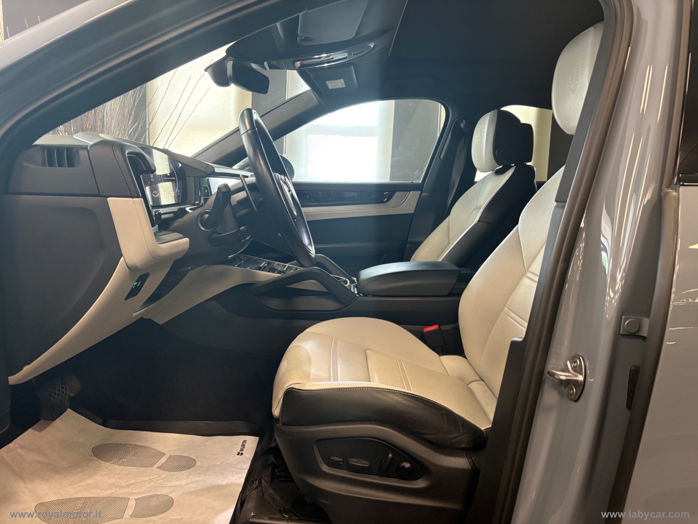 Cayenne Coup? 3.0 V6 E-Hybrid - immagine 12