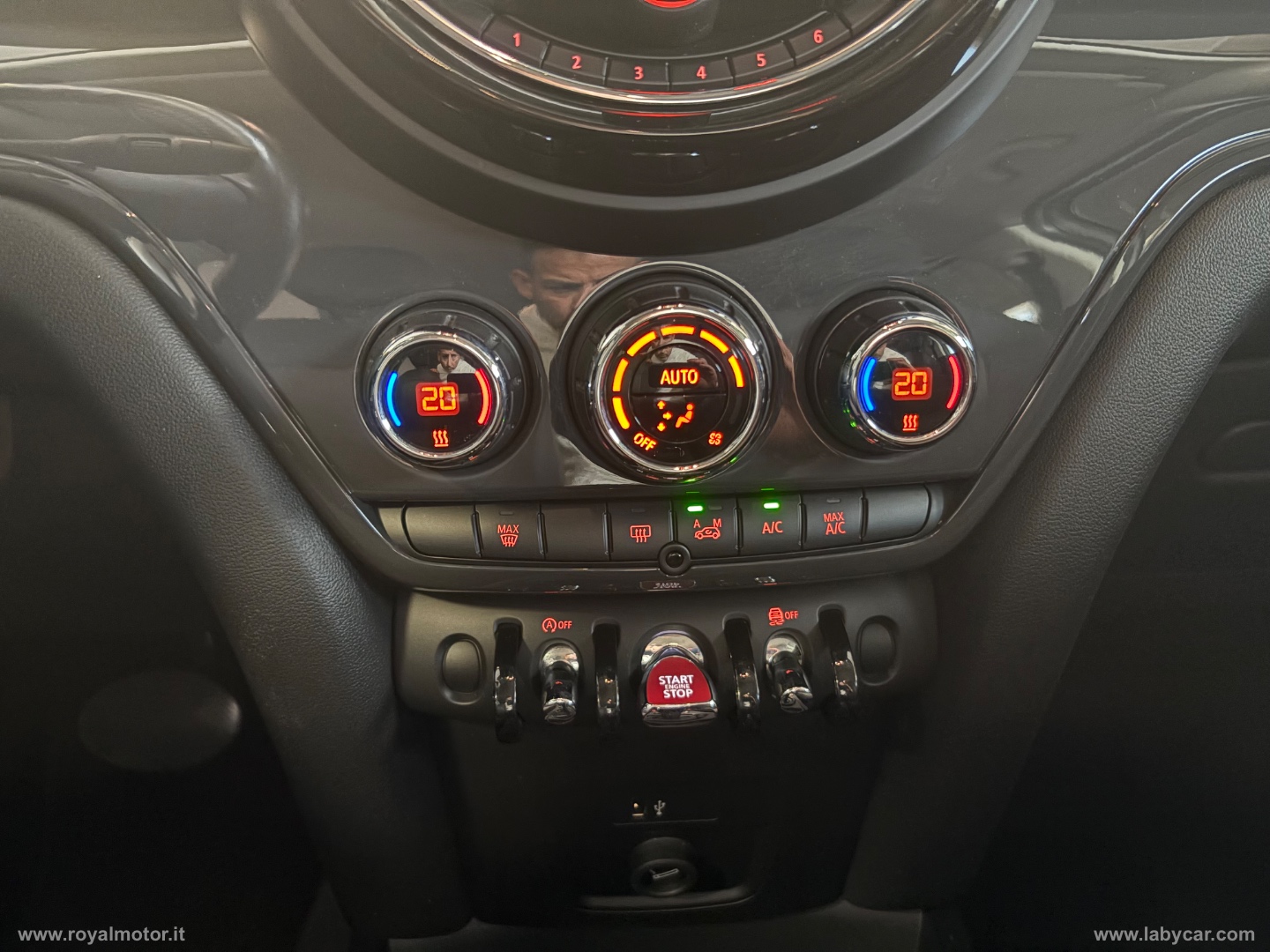 Mini Cooper D Business Countryman Aut. - immagine 12