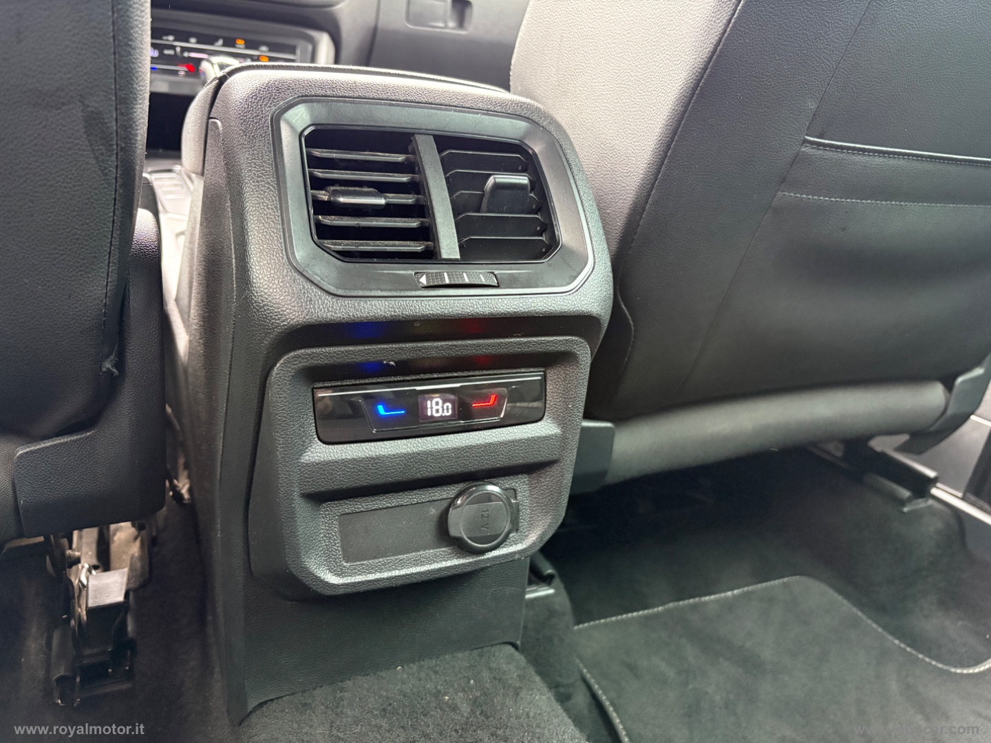 Tiguan 2.0 TDI 150CV SCR DSG R-Line - immagine 12