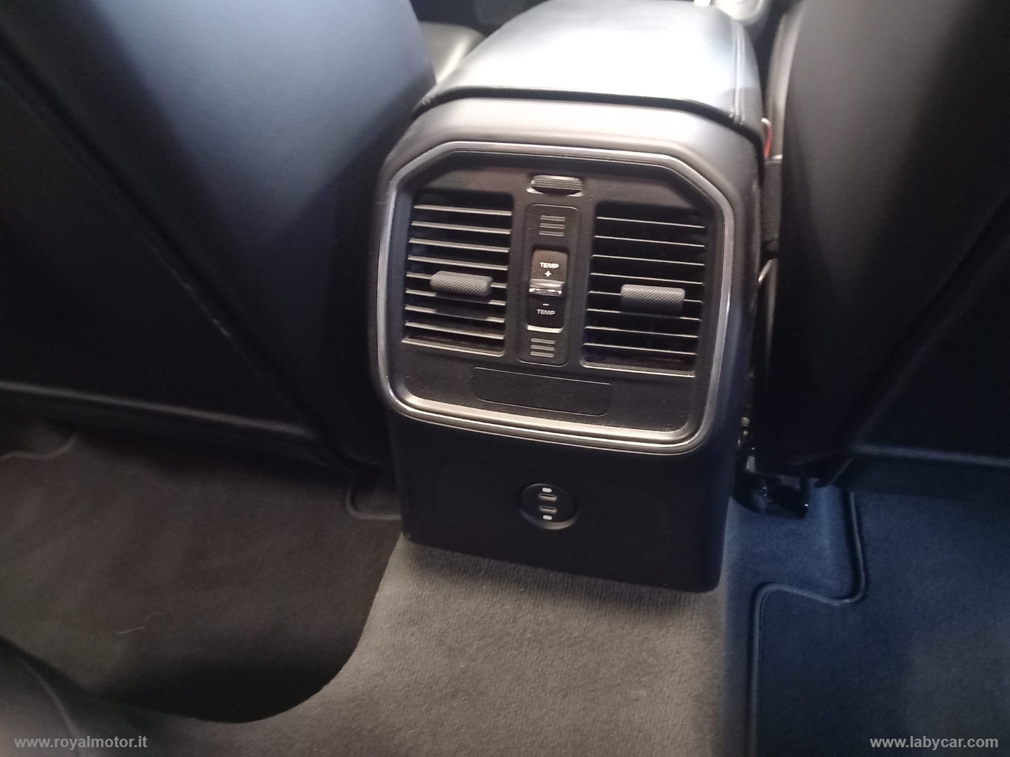 Macan 2.0 TUTTI TAGLIANDI UFFICIALI PORSCHE - immagine 12