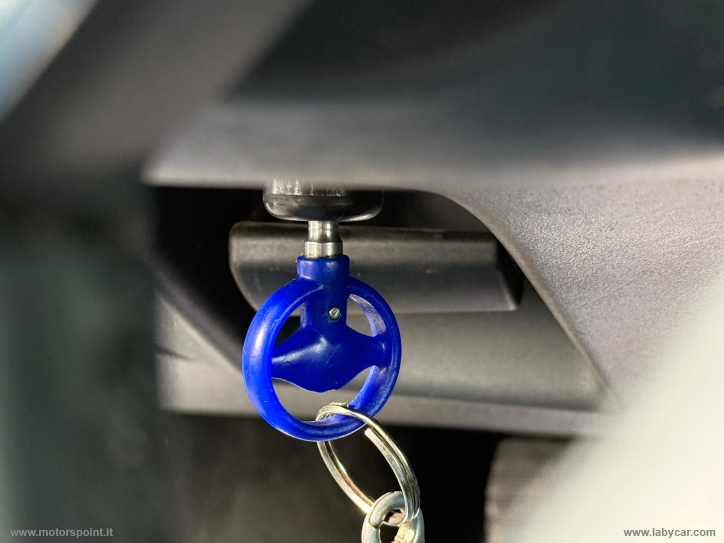 Sandero Stepway 0.9 TCe 12V T-GPL 90 S&S - immagine 12