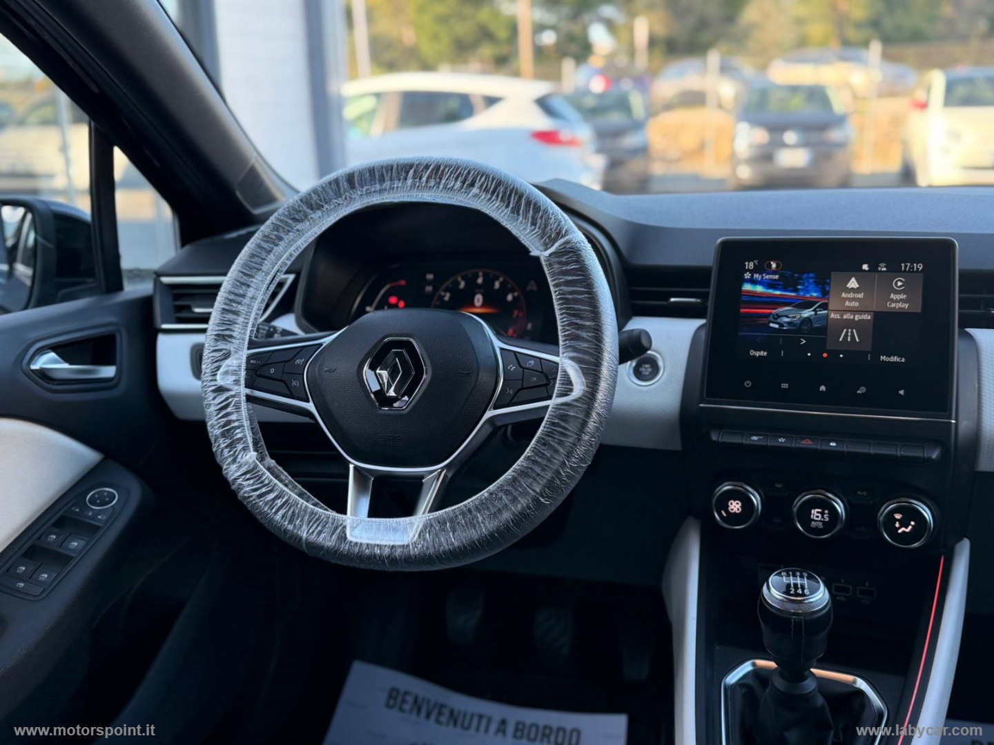 Clio TCe 100 CV GPL Techno - immagine 12