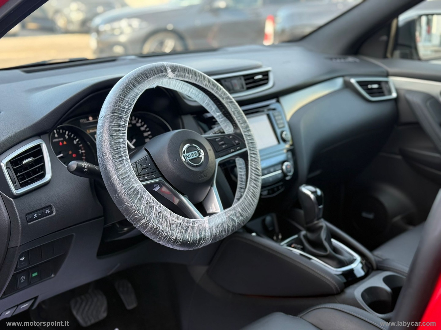 Qashqai 1.2 DIG-T Tekna+ SOLO 32.000 KM - immagine 12