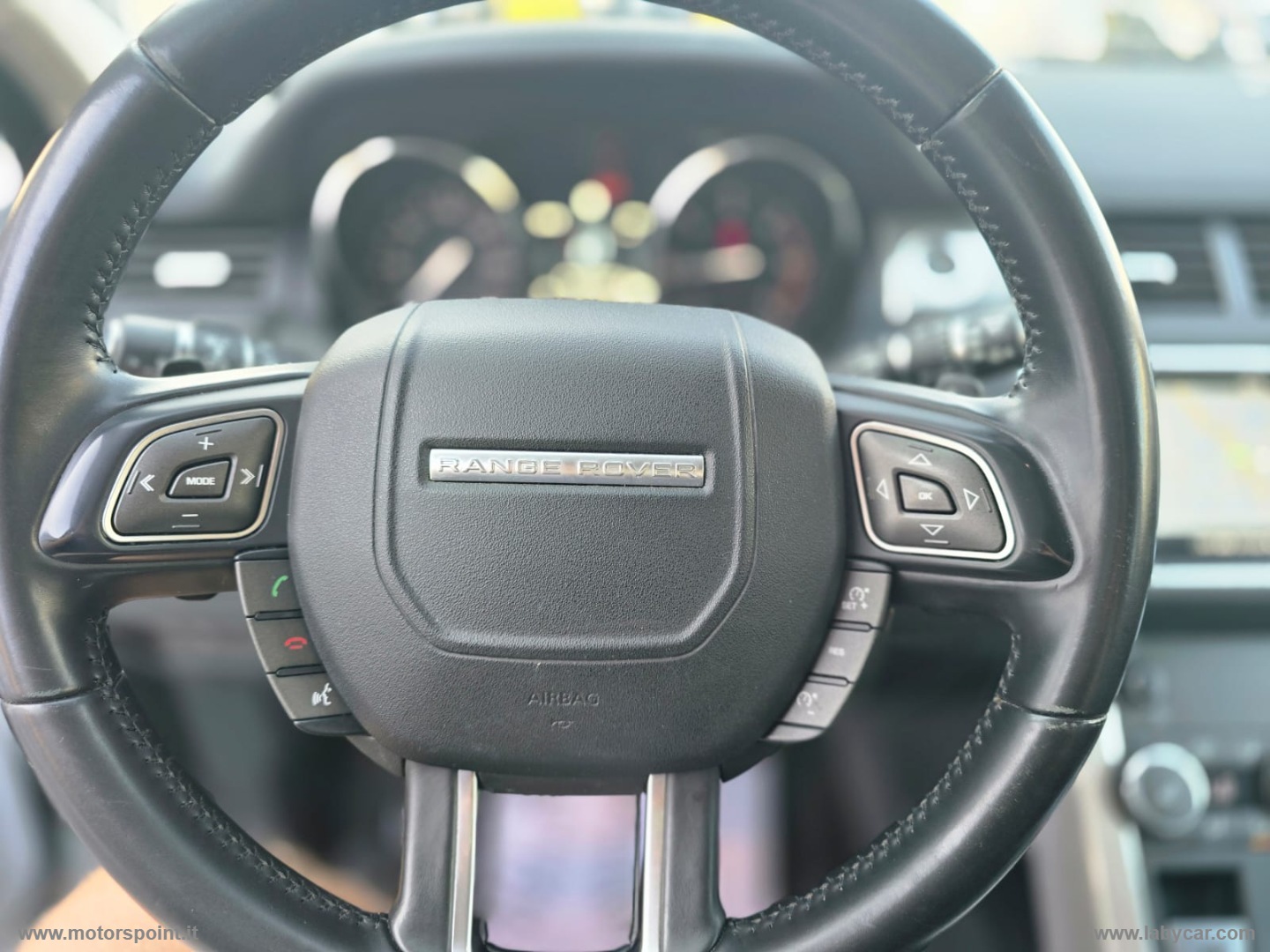 RR Evoque 2.0 TD4 150 CV 5p. Bs Ed. SE - immagine 12
