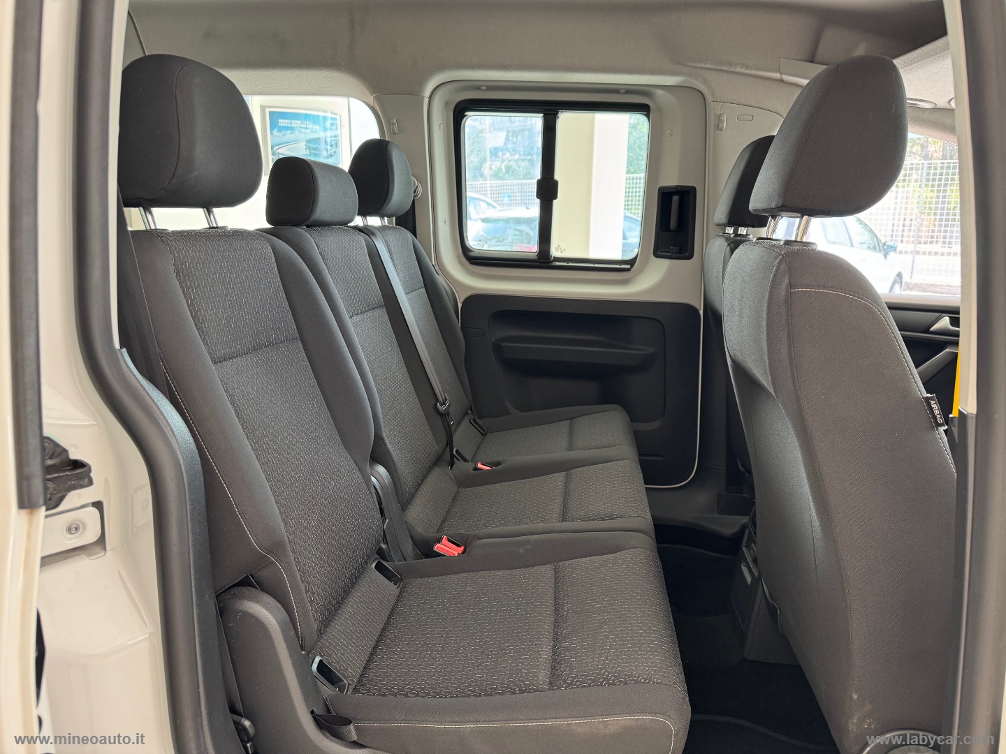 2.0 TDI 102CV MAXI TRASPORTO DISABILE Volkswagen Caddy 2.0 TDI 102 CV Maxi Trasporto Disabile - immagine 12