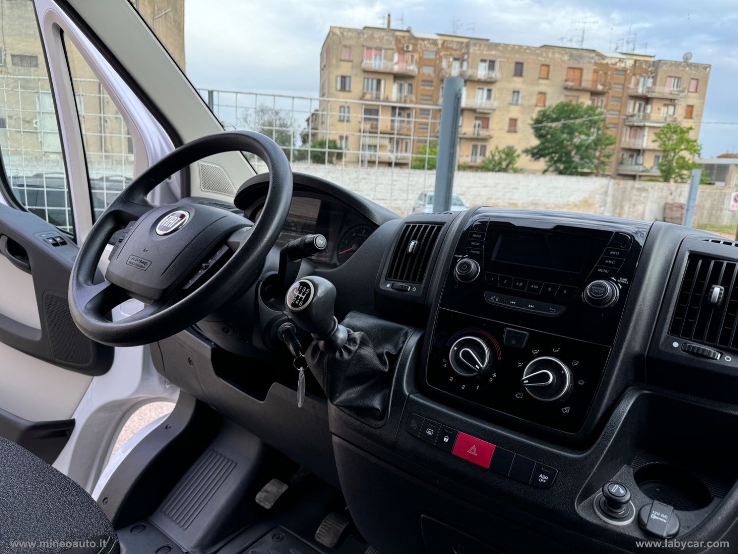 Ducato 30 2.3 MJT 150CV TRASPORTO DISABILE - immagine 12