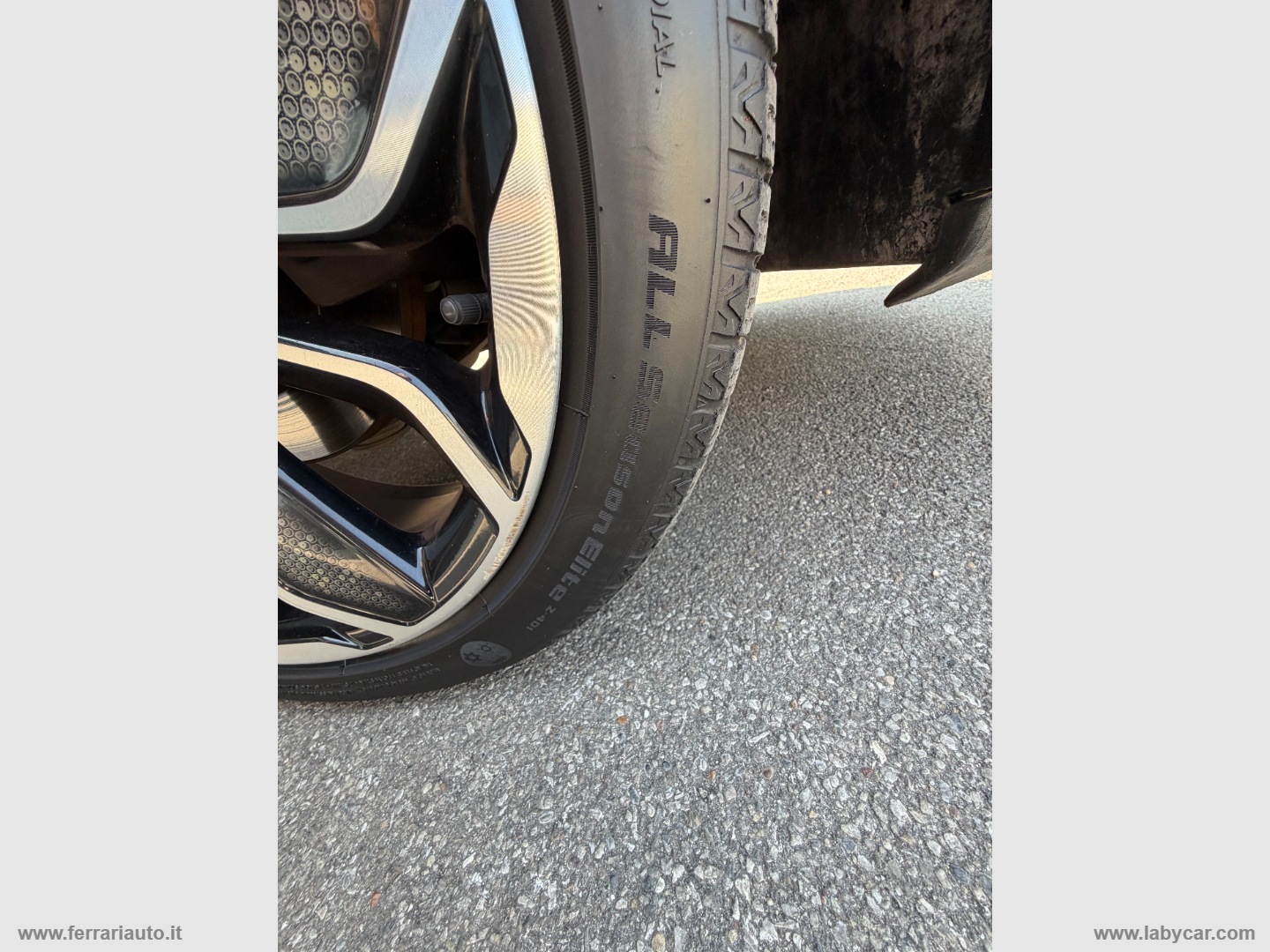 Clio TCe 12V 90CV GPL 5p. Moschino Int. - immagine 12