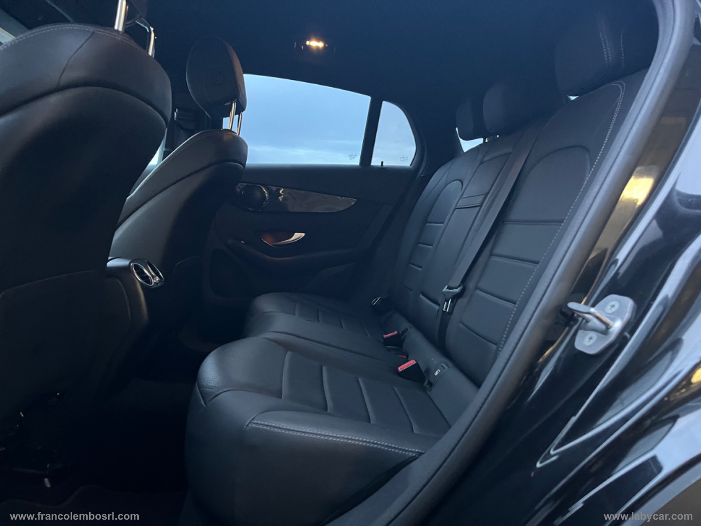 GLC 200 d 4Matic Coupé Executive - immagine 12