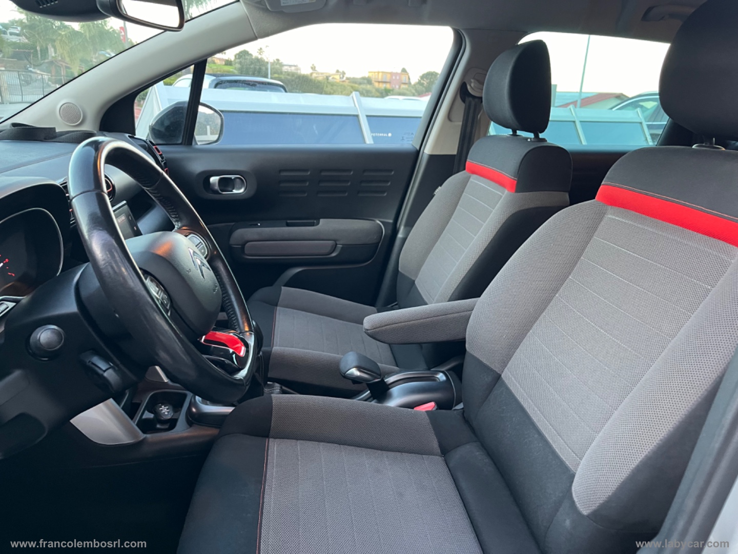 C3 Aircross BlueHDi 100 Shine - immagine 12
