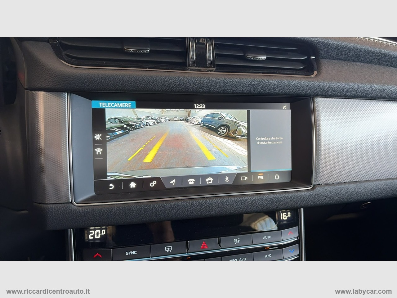 XF 2.0 D 180 CV AWD aut. Prestige - immagine 12