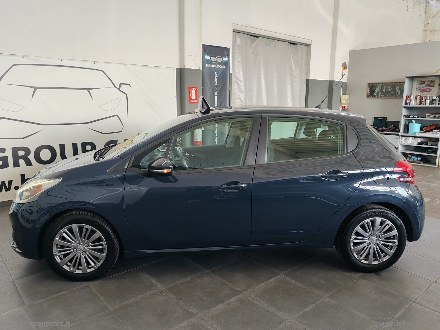 208 BLUEHDI 75 CV ALLURE - immagine 12