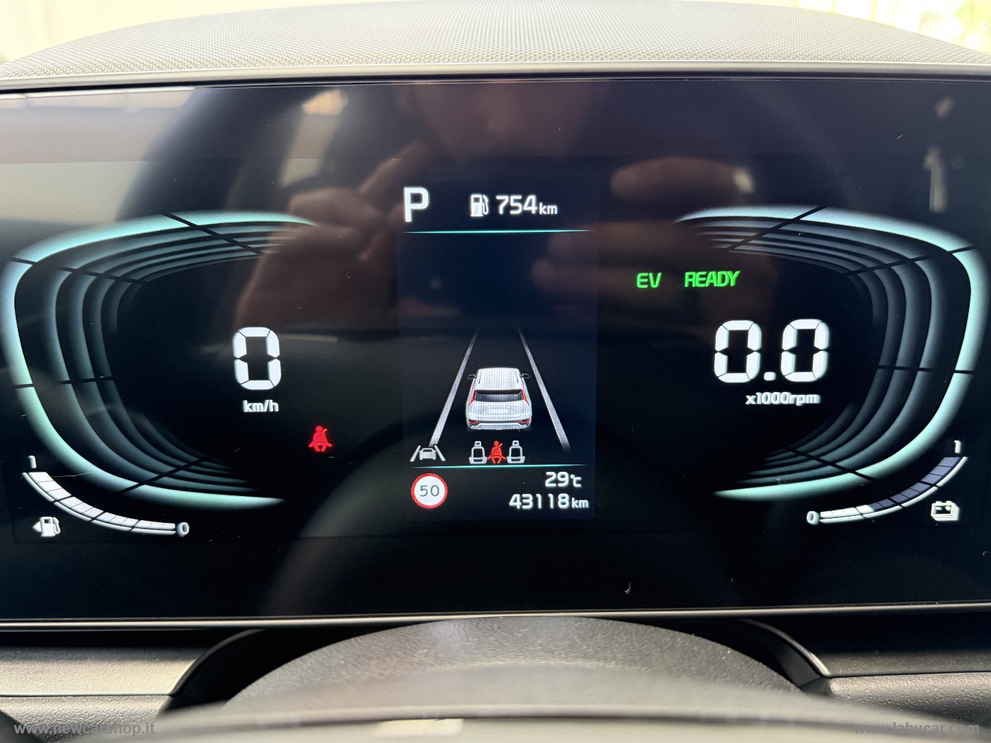 Niro 1.6 GDi DCT HEV Business NEOPATENTATI - immagine 12