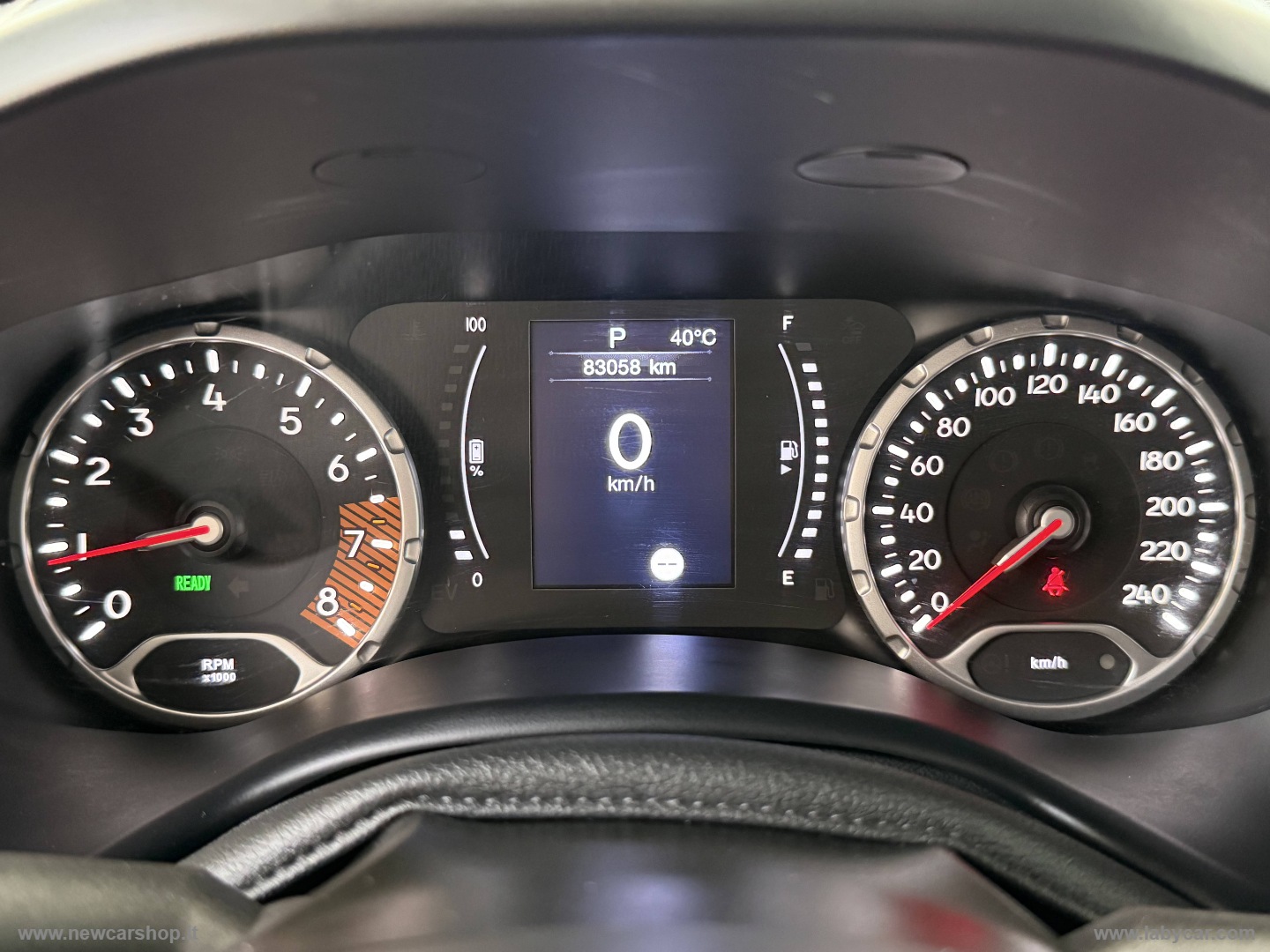 Renegade 1.5 T4 MHEV NIGHT EAGLE NEOPATENTATI - immagine 12
