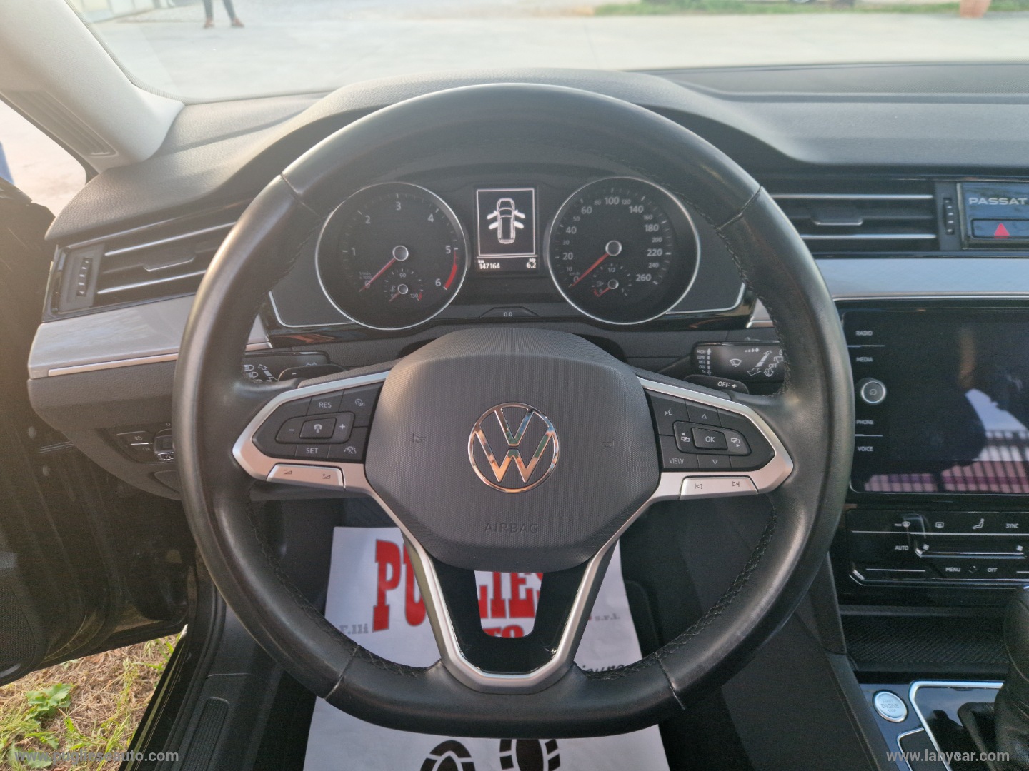 Passat Var. 2.0 TDI DSG Business TETTO - immagine 12