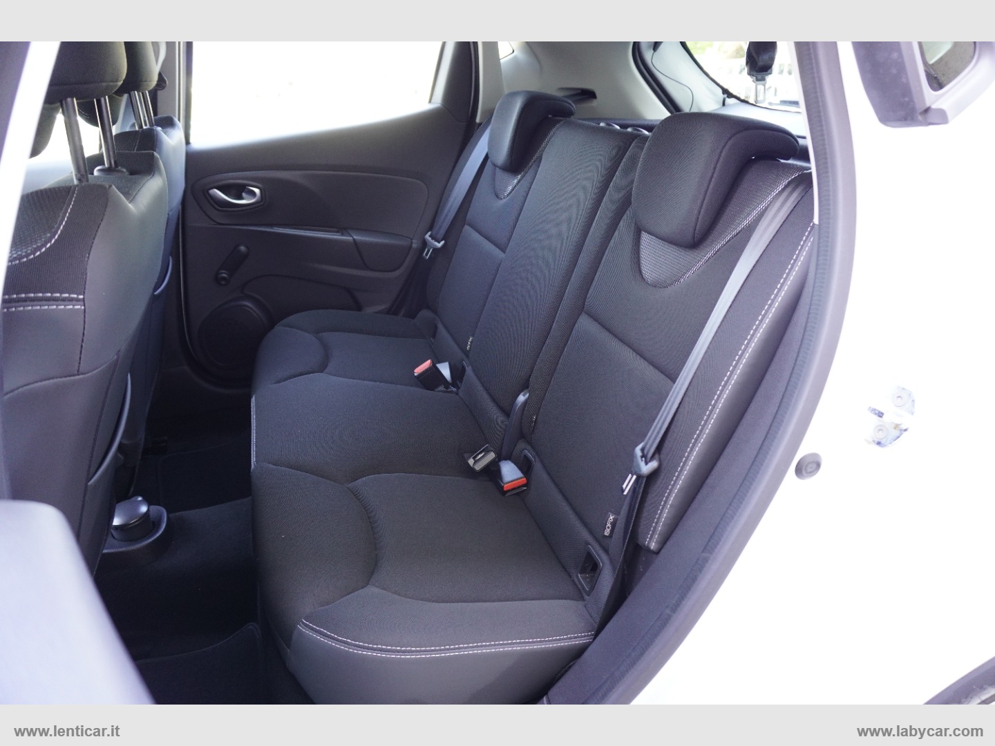 Clio 1.5 dCi 75CV Business N1 Autocarro Iva Detraibile - immagine 12