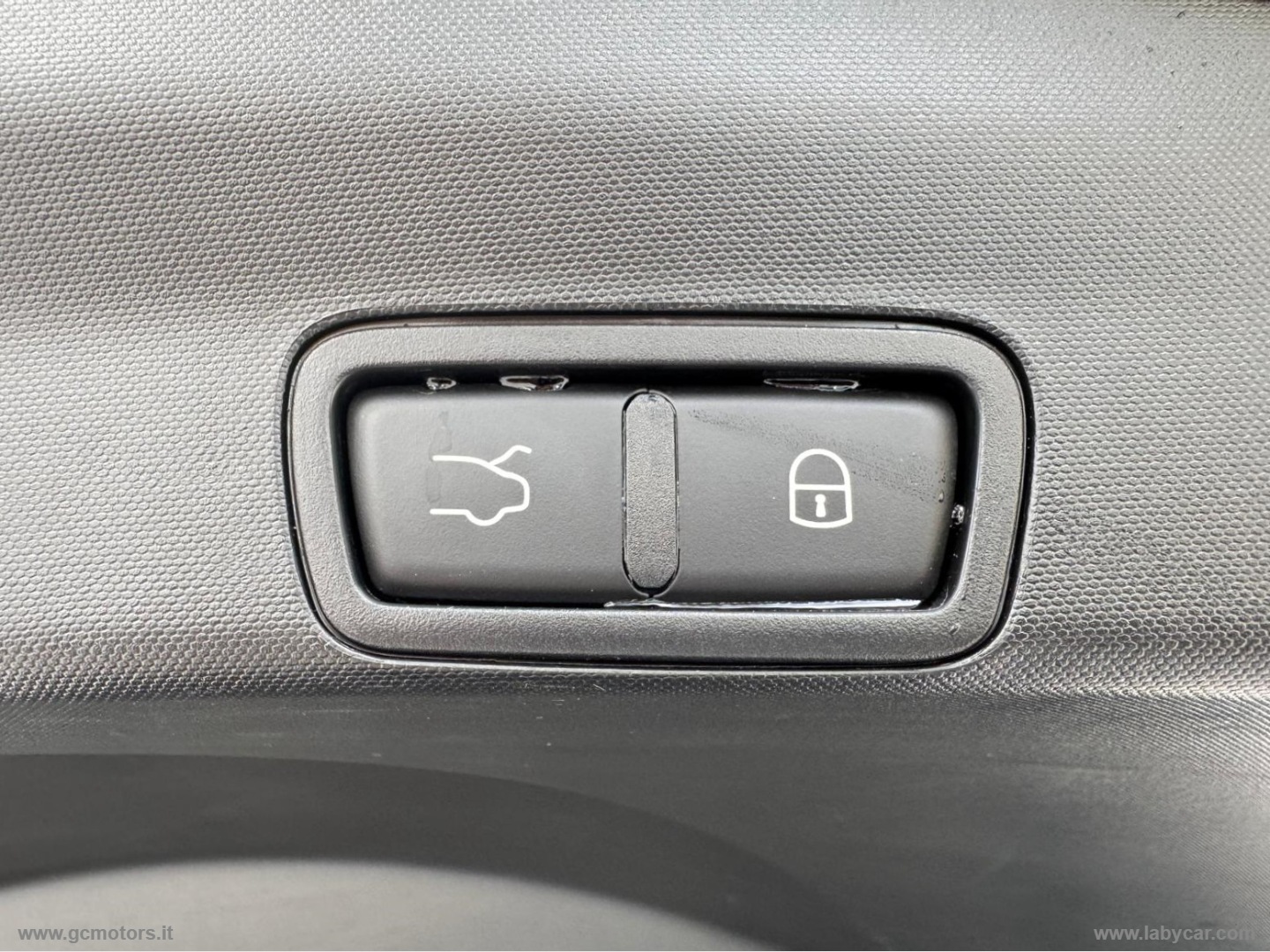 Alfa Romeo Stelvio Stelvio 2.2 T.d. 160CV AT8 RWD Sprint - Immagine 12