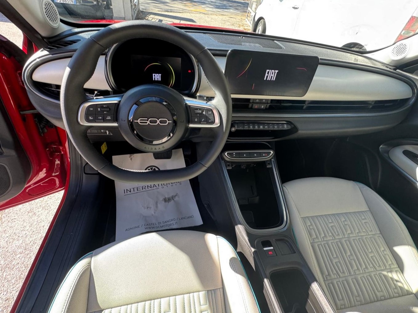 Fiat 600 Hybrid MHEV La Prima - Immagine 12