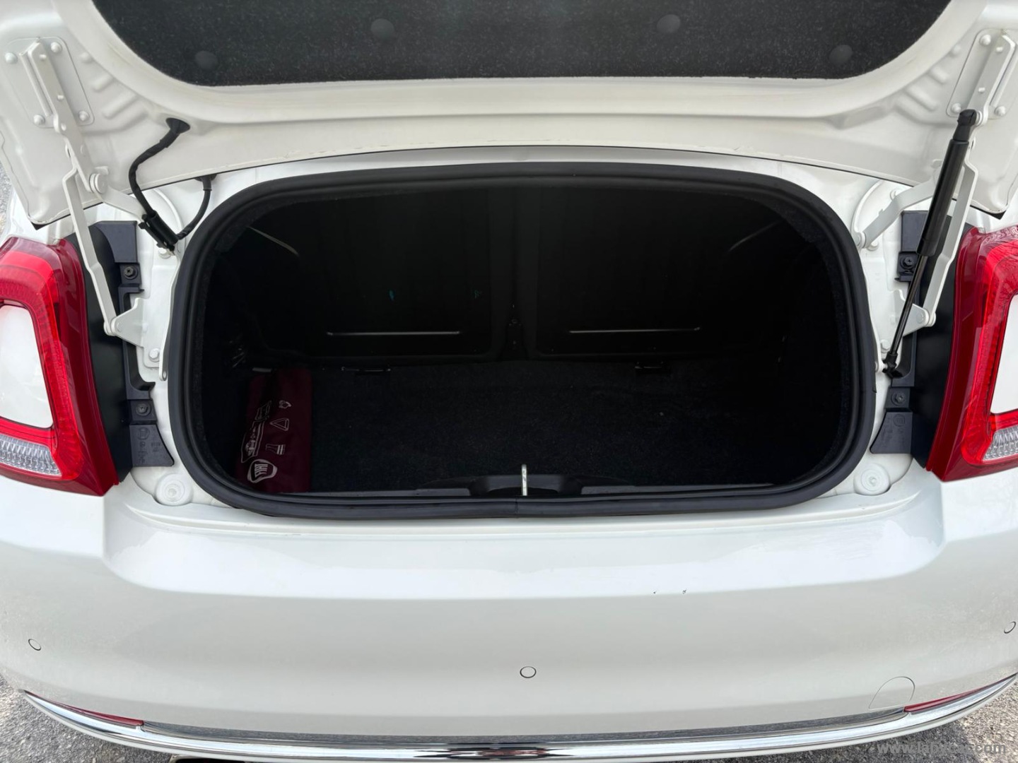 500 C 1.0 Hybrid Dolcevita - immagine 12
