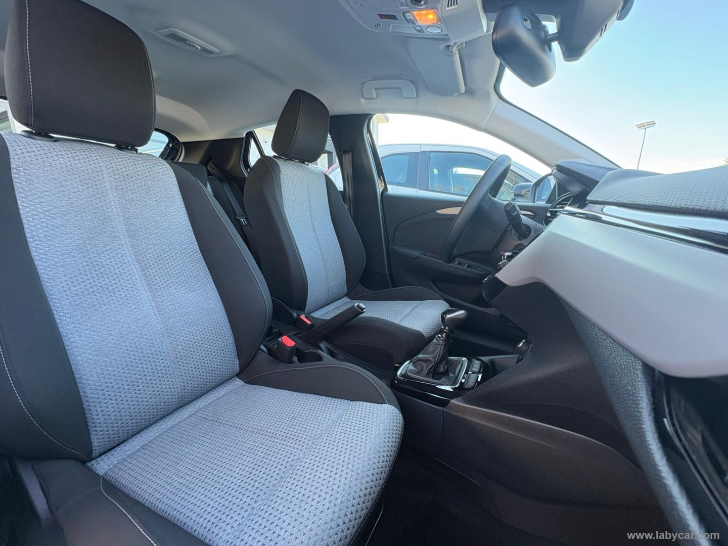 Corsa 1.2 100 CV Edition - immagine 12