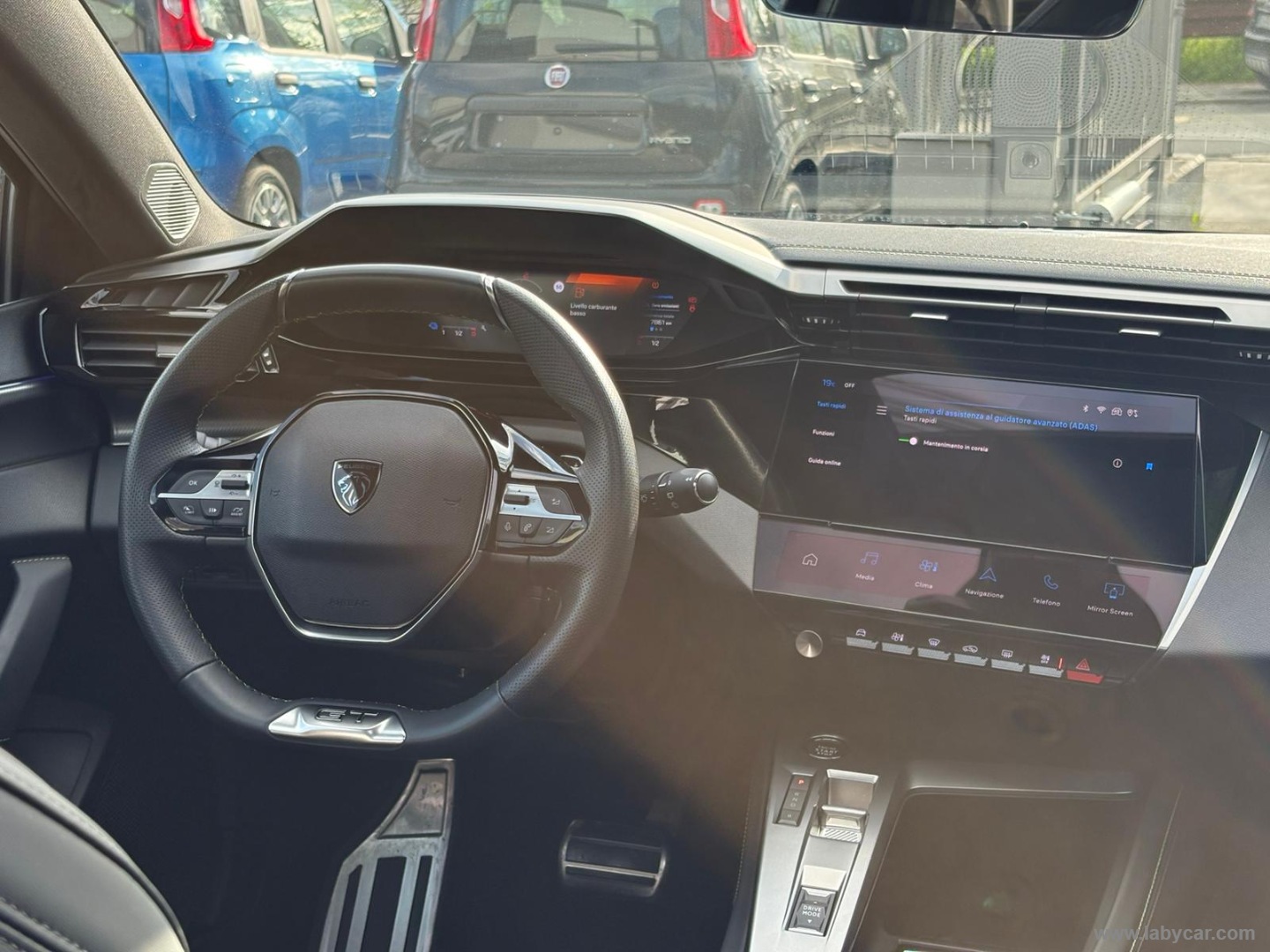 308 Hybrid 225 e-EAT8 SW GT - immagine 12