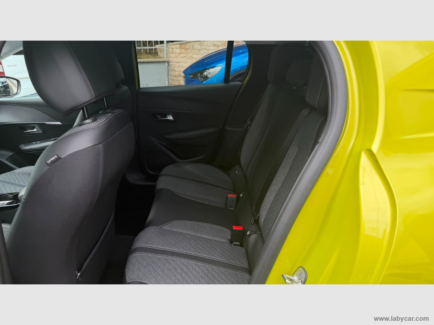 Peugeot 208 PureTech 100 S&S 5p. Allure - Immagine 12
