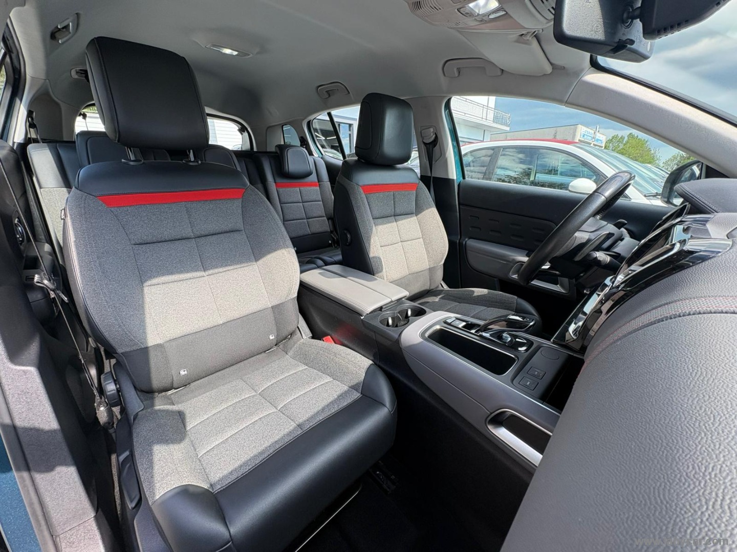 C5 Aircross BlueHDi 130 S&S EAT8 Busines - immagine 12