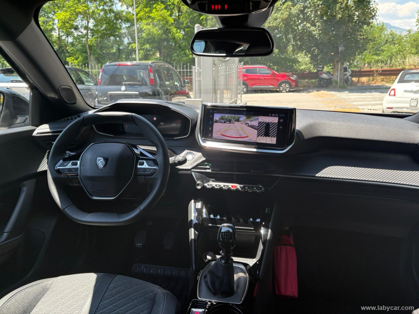 Peugeot 2008 PureTech 100 S&S Allure - Immagine 12