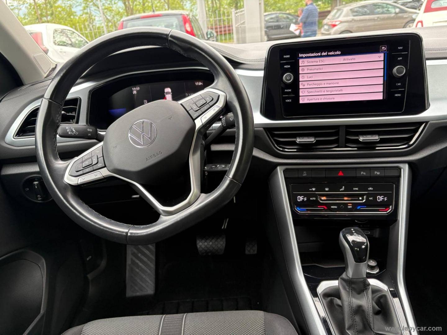 T-Roc 2.0 TDI SCR 150 CV DSG Life - immagine 12