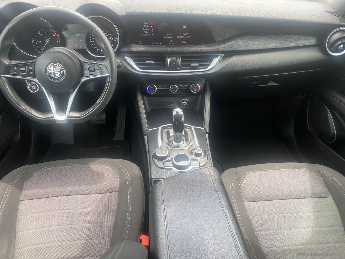 Stelvio 2.2 T.diesel 160CV AT8 RWD Sp-T. - immagine 12