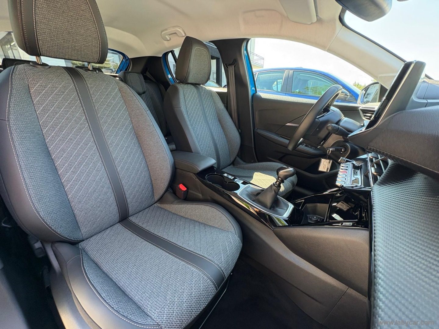 Peugeot 208 PureTech 100 S&S 5p. Allure - Immagine 12