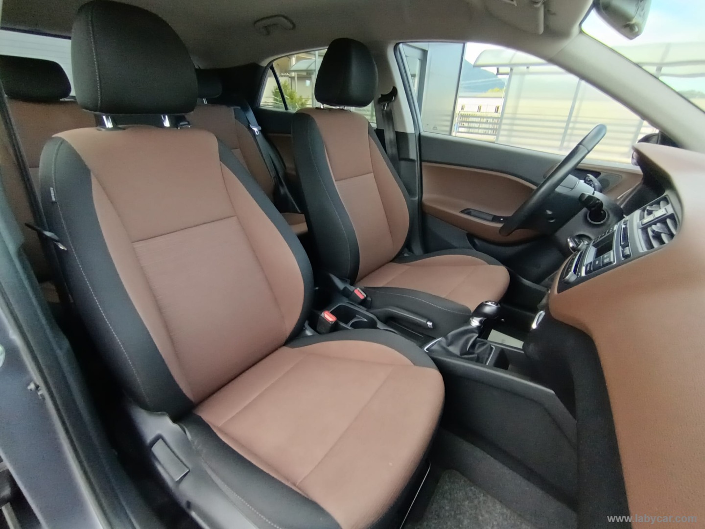 i20 1.2 84 CV 5p. Style - immagine 12