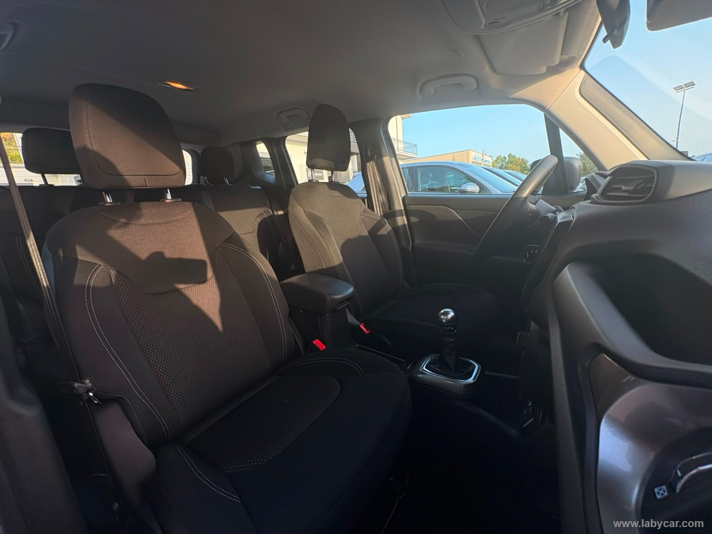 Jeep Renegade 1.6 Mjt 130CV Limited - Immagine 12