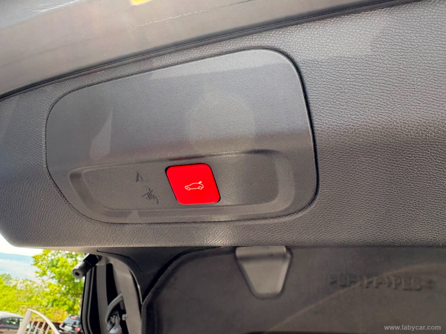 Peugeot 408 Hybrid 145 e-DCS6 GT - Immagine 12