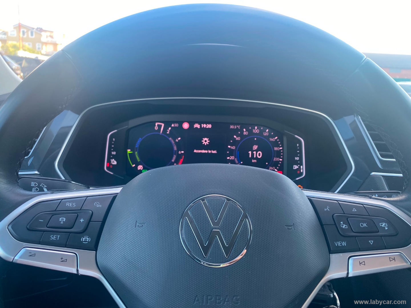 Volkswagen Tiguan 1.4 TSI eHYBRID DSG Life - Immagine 12