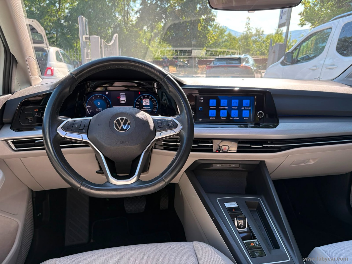 Volkswagen Golf 1.5 eTSI 130 CV EVO DSG Life - Immagine 12