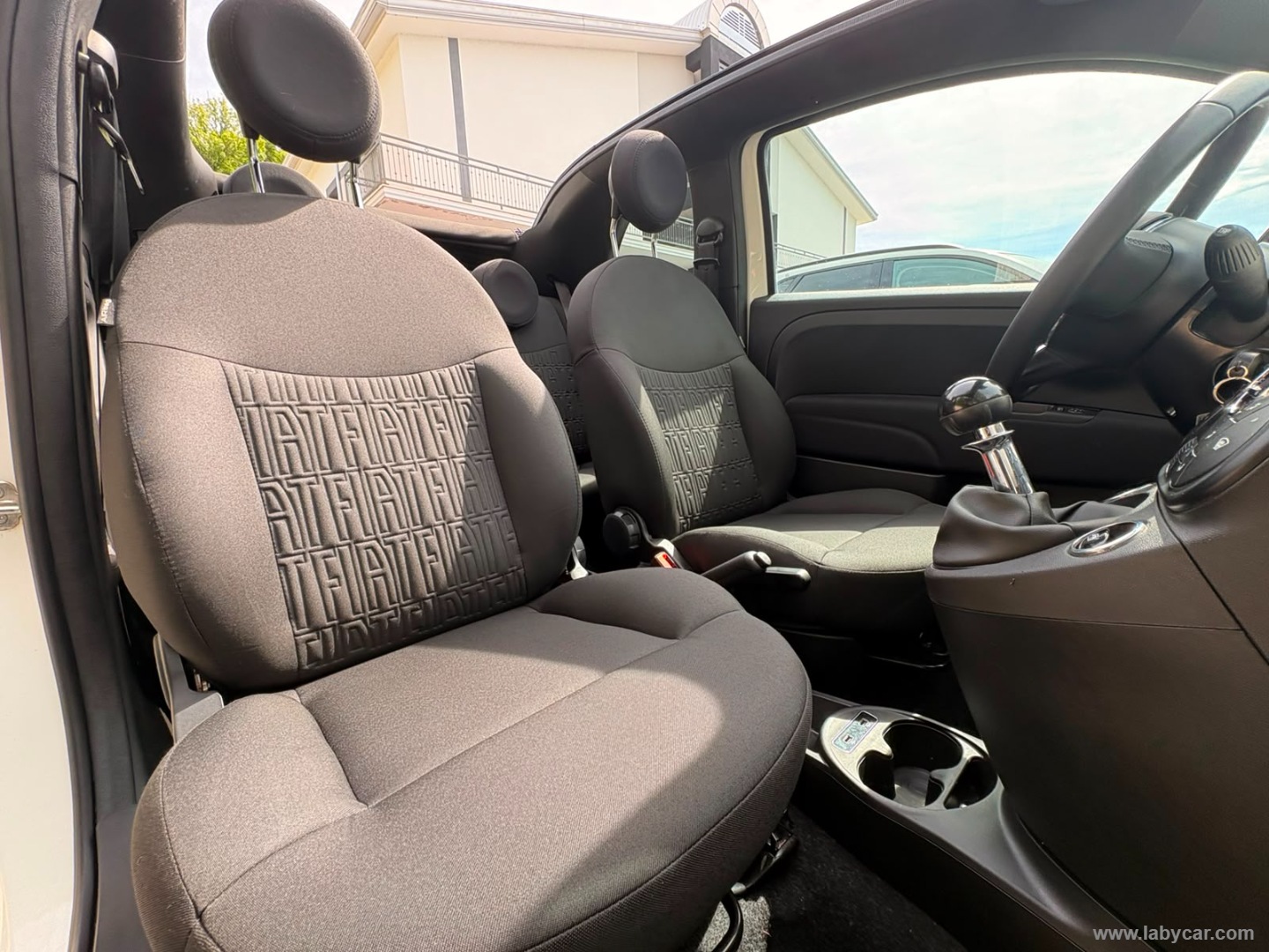 Fiat 500 C 1.0 Hybrid Dolcevita - Immagine 12