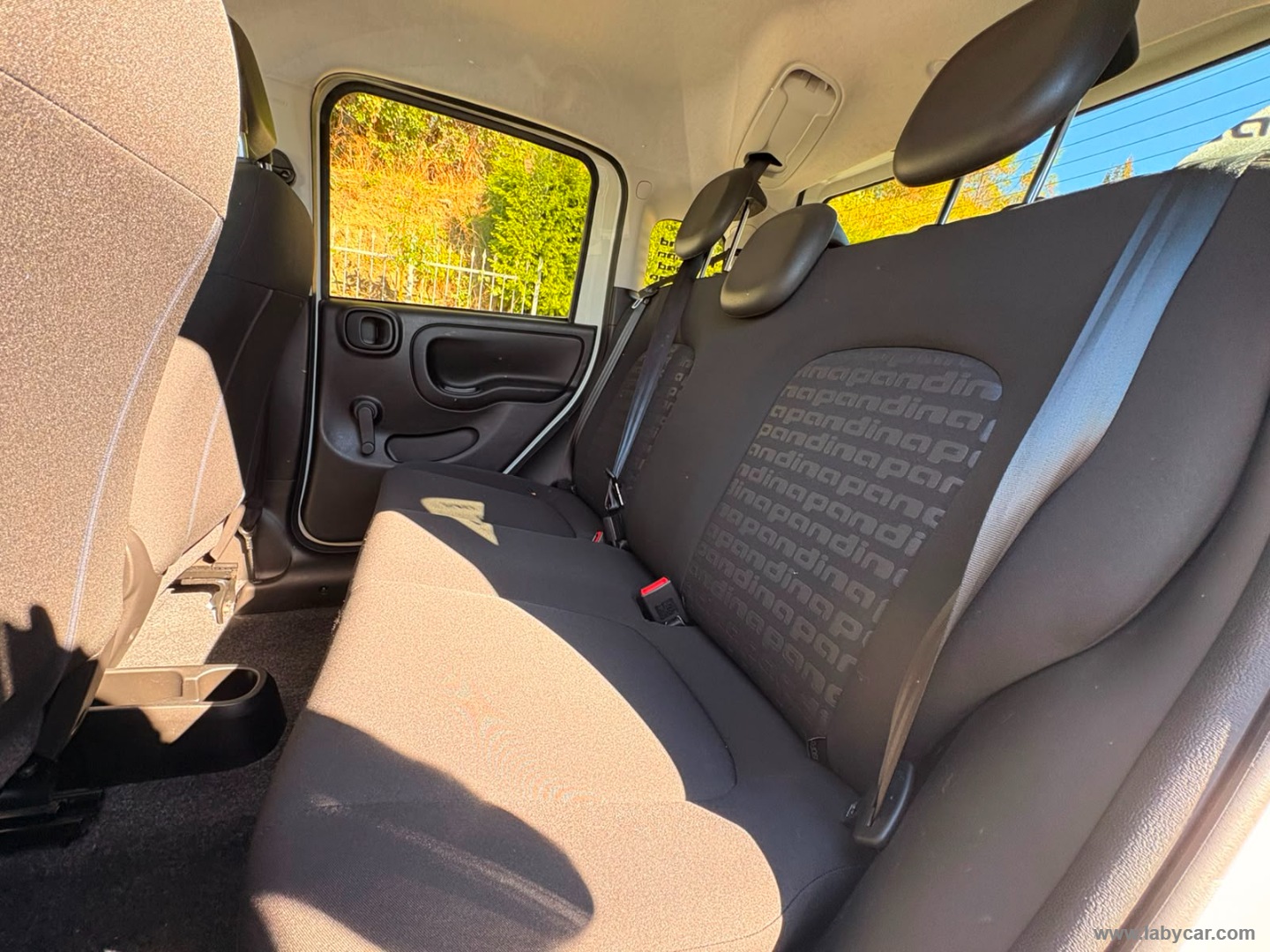 Fiat Panda 1.0 FireFly S&S Hybrid Pandina - Immagine 12