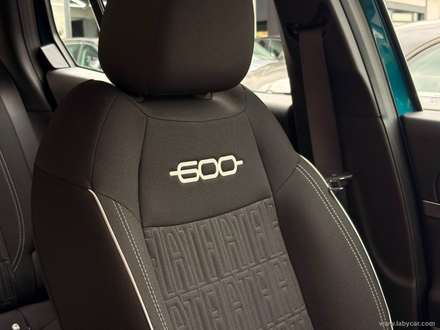 Fiat 600 Hybrid MHEV - Immagine 12