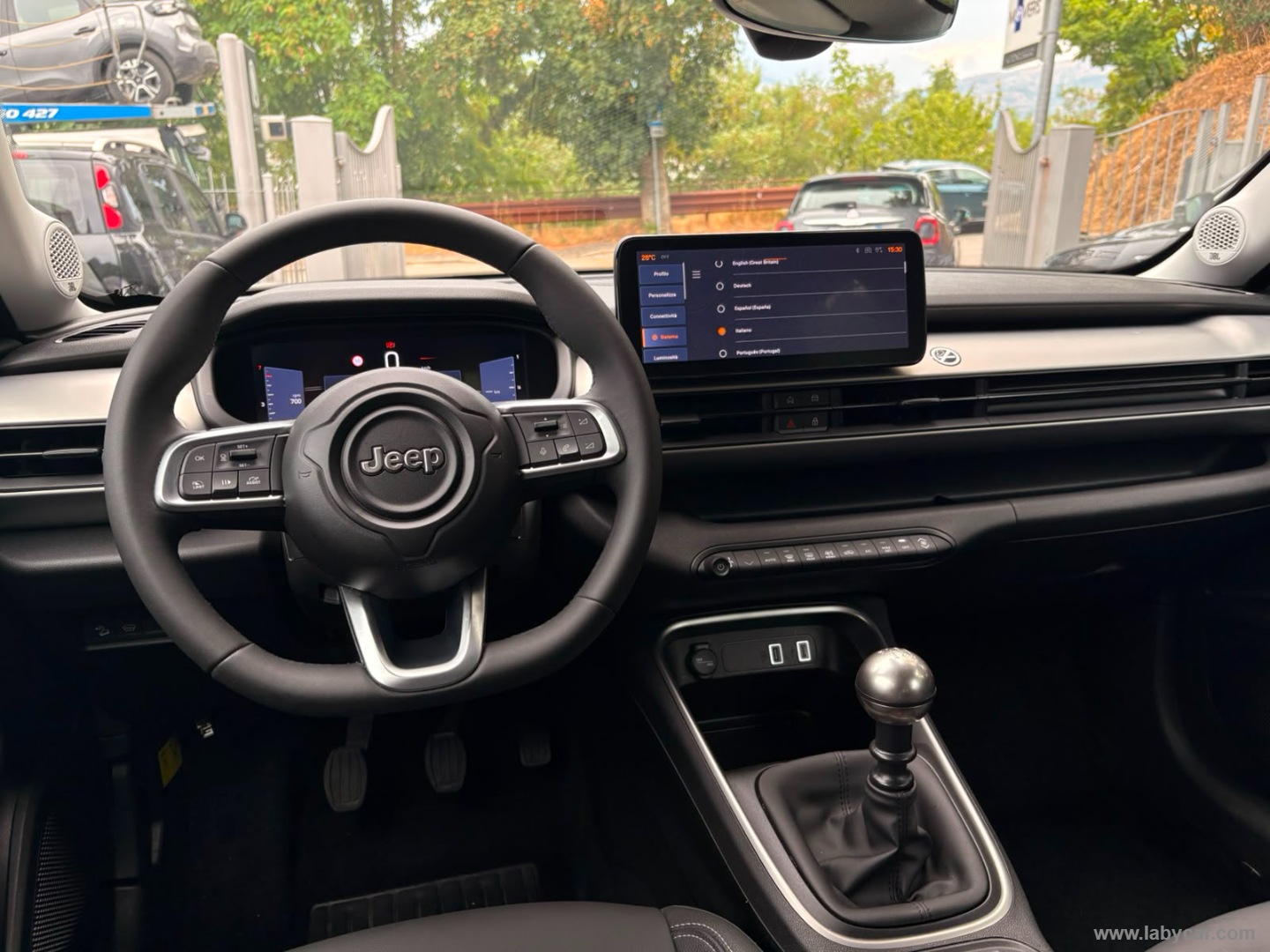 Jeep Avenger 1.2 Turbo Altitude - Immagine 12