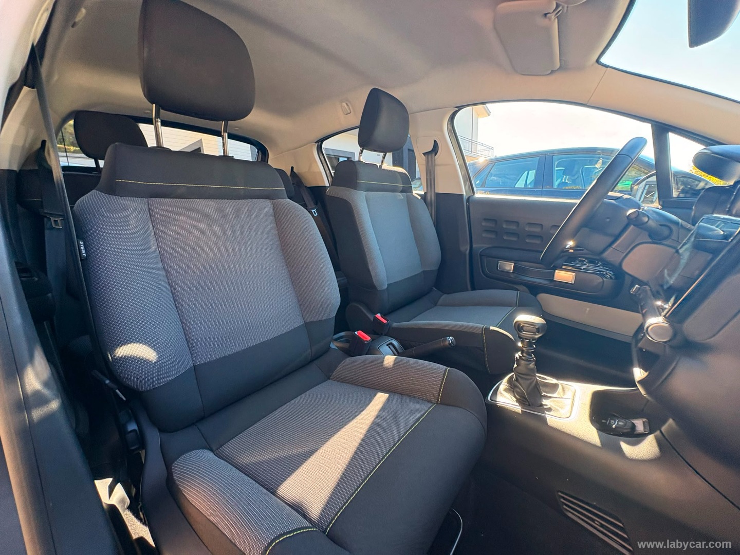 Citroën C3 PureTech 110 S&S Shine - Immagine 12