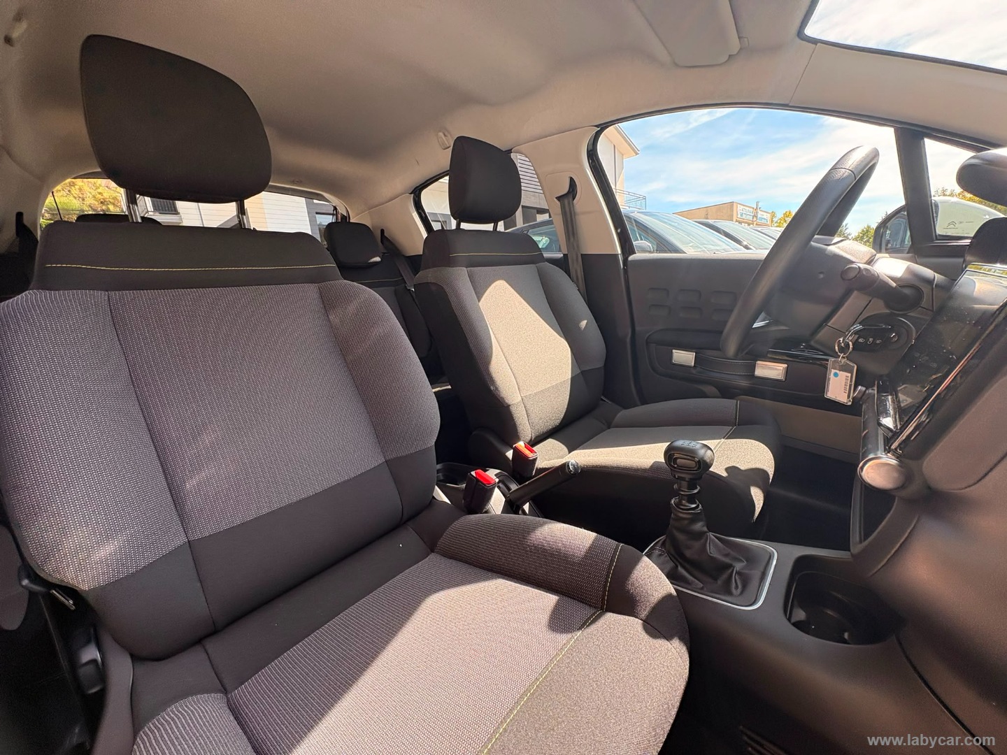 Citroën C3 PureTech 110 S&S Shine - Immagine 12