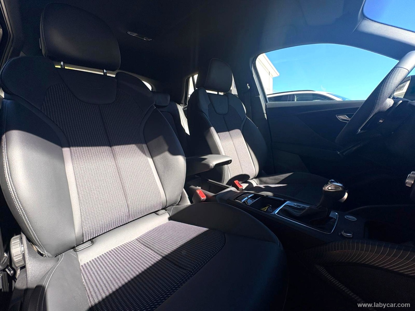 Audi Q2 35 TDI S tronic S line Edition - Immagine 12
