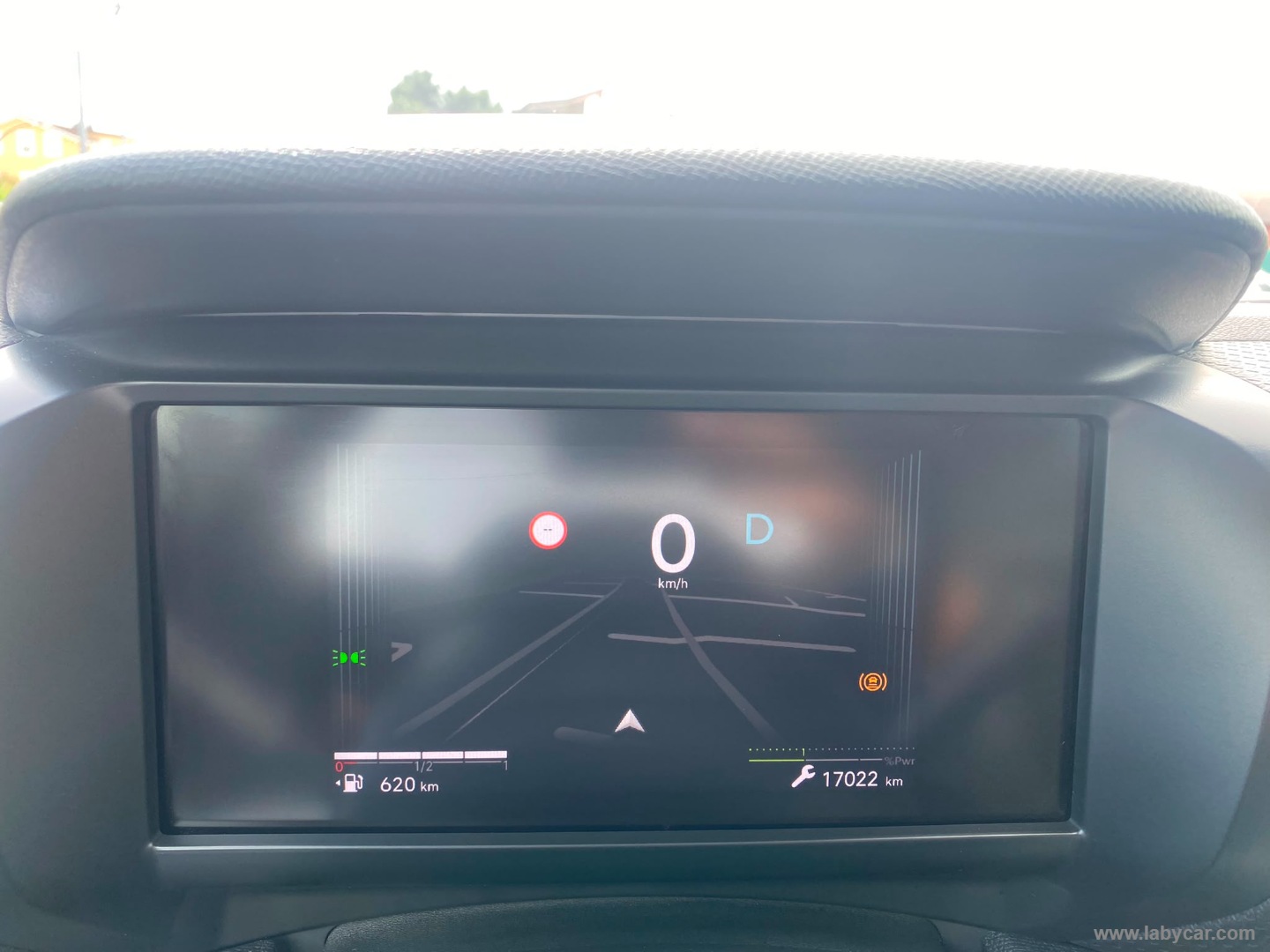 Citroën C4 Hybrid 145 e-DCS6 Plus - Immagine 12