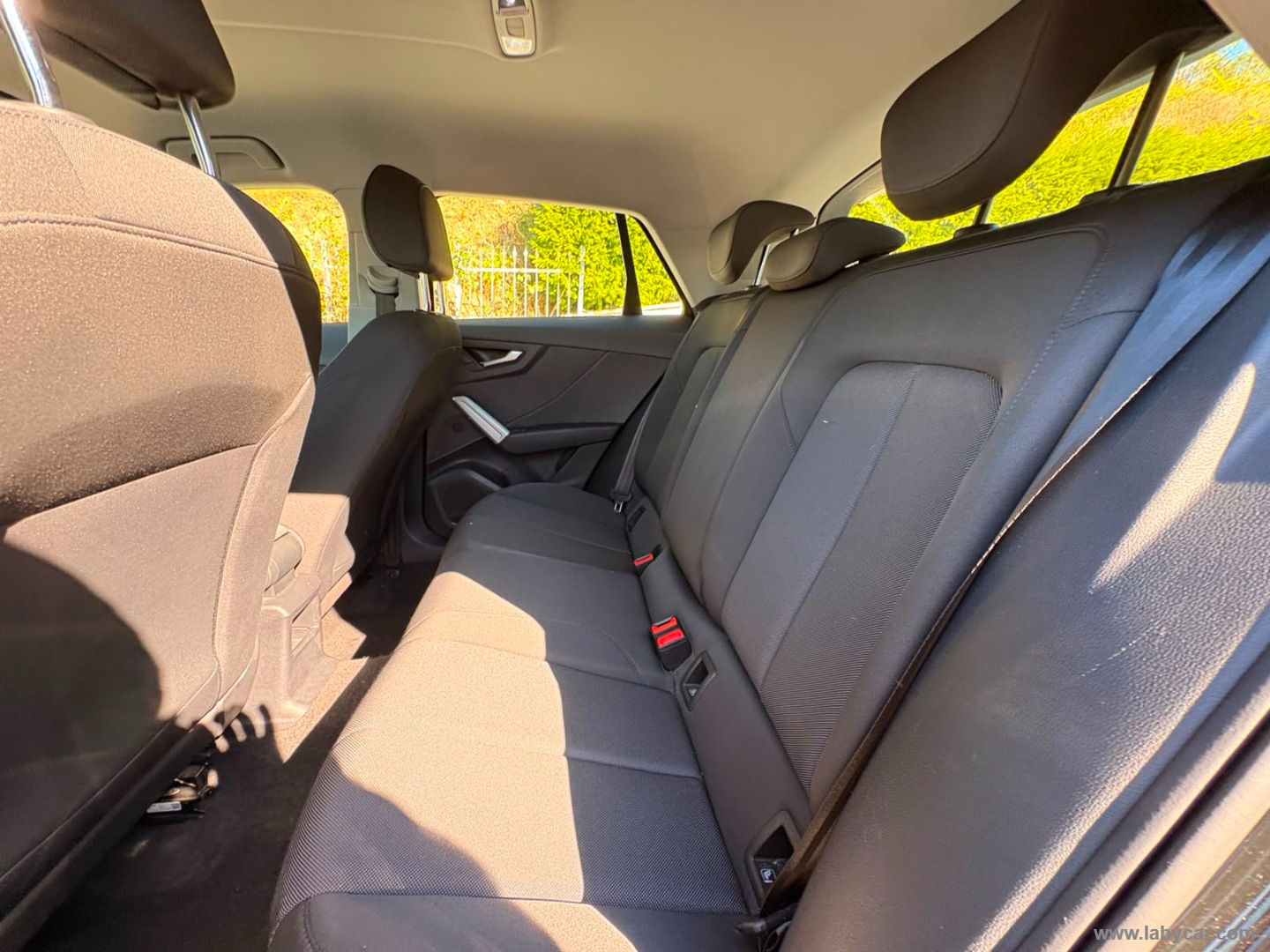 Audi Q2 30 TDI S tronic Admired - Immagine 12