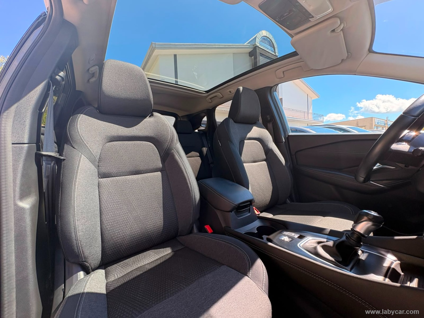 Nissan Qashqai MHEV 140 CV N-Connecta - Immagine 12