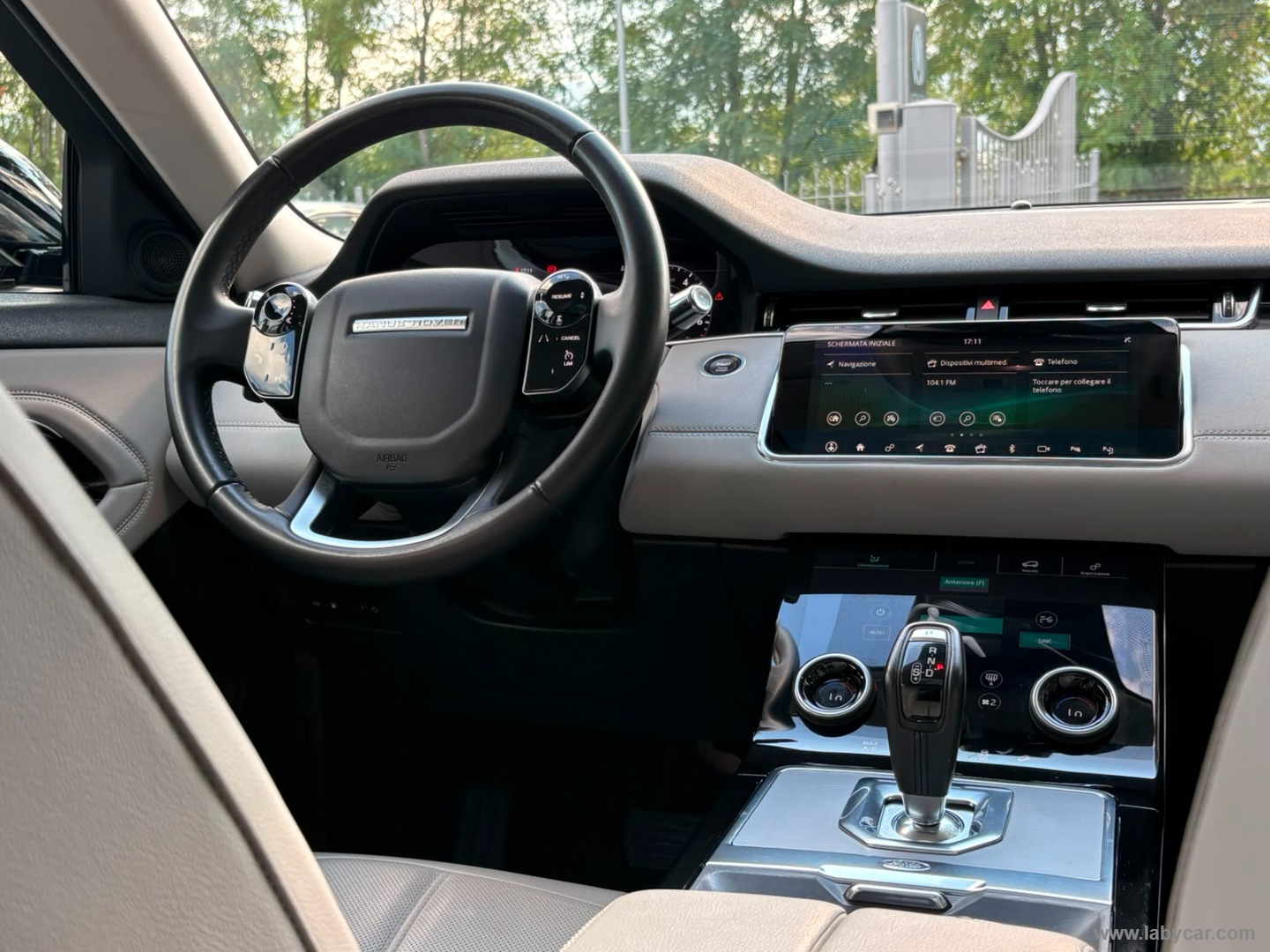 Land Rover Range Rover Evoque RR Evoque 1.5 PHEV 300 CV AWD Auto SE - Immagine 12