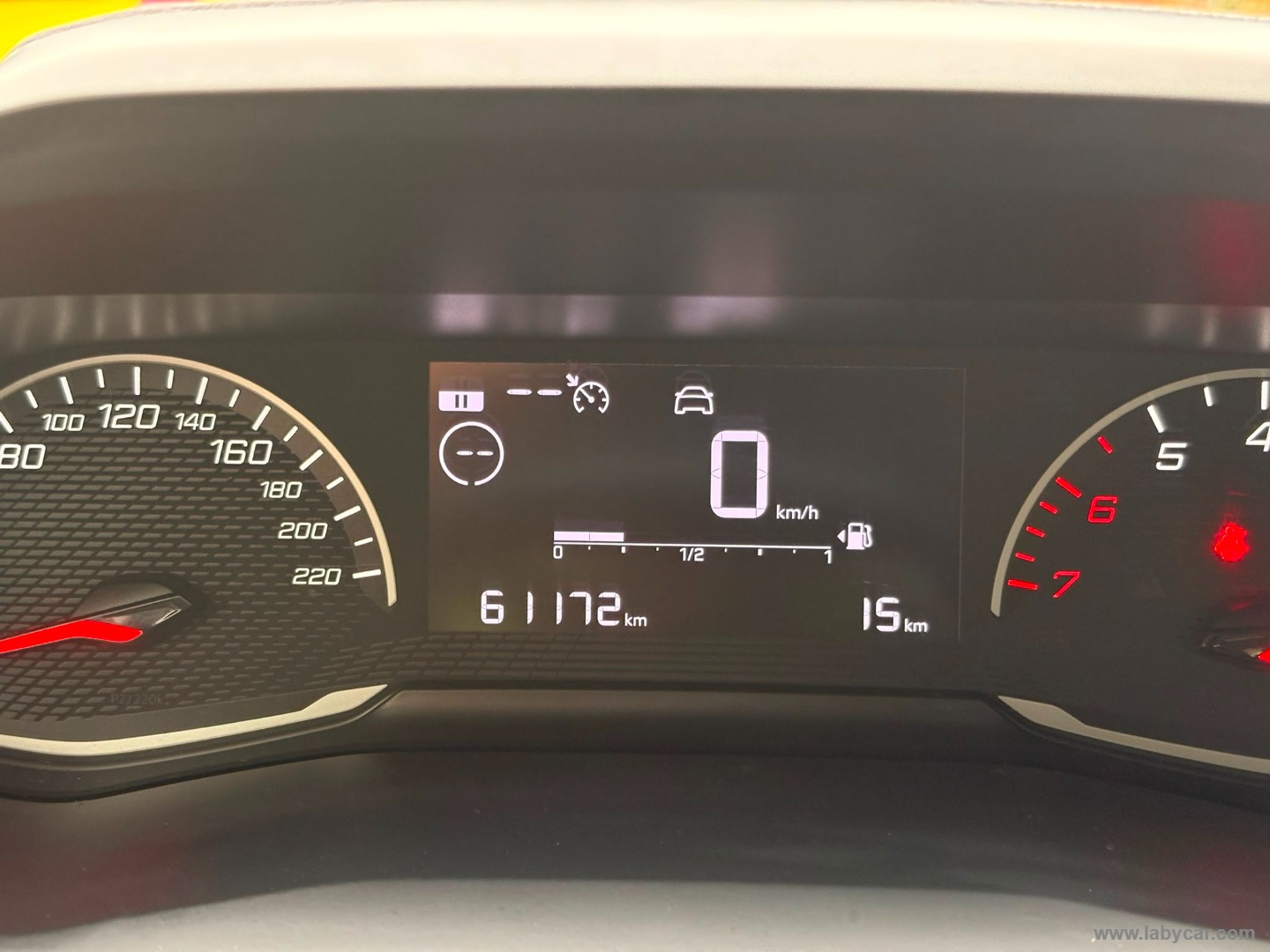 Peugeot 208 BlueHDi 100 S&S 5p. Active - Immagine 12